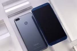 Honor 9 Lite (ảnh: igyaan)