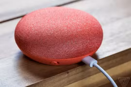 Loa thông minh Home Mini của Google (ảnh: The Verge)