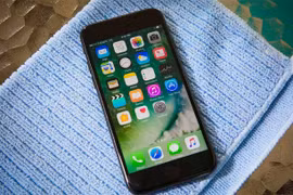 Apple iPhone 7