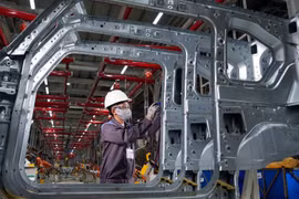 Bên trong nhà máy xe điện VinFast tại Hà Tĩnh. Ảnh: Vingroup 
