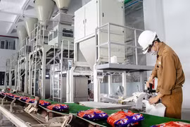 Hoá chất Đức Giang chốt danh sách cổ đông tạm ứng cổ tức tiền mặt