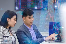 Triển vọng nhóm cổ phiếu công nghệ, viễn thông sau năm "phá đỉnh"