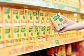 QNS vẫn thống trị "thị trường ngách" của mình: sữa đậu nành hộp giấy.