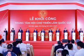 Vingroup chính thức khởi công Trung tâm Hội chợ Triển lãm Quốc gia. Ảnh: VGP/Nhật Bắc.