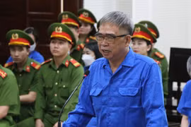 Bị cáo Đỗ Hữu Ca tại phiên toà