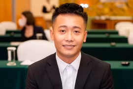 YouTuber Quang Linh giải thích lý do 3 kênh YouTube của team châu Phi bị "bay màu"