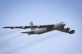 Việc Mỹ cùng lúc triển khai tới 6 chiếc máy bay ném bom chiến lược B-52H tới châu Âu là một động thái bất thường.