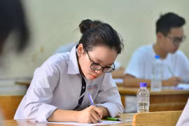 Thí sinh tham dự kỳ thi tốt nghiệp THPT 2020. Ảnh minh họa: Internet