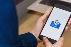 Tính năng dịch trực tiếp của Gboard đã phổ biến trên các thiết bị Android.