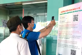 Đẩy mạnh khai báo y tế điện tử qua QR code. Ảnh. Báo Chính phủ