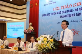 Trưởng ban Tuyên giáo Trung ương Võ Văn Thưởng phát biểu tại hội thảo. Ảnh: Dân Trí