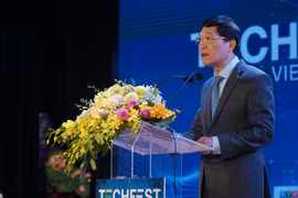 Thứ trưởng Bộ KH&CN Trần Văn Tùng phát biểu bế mạc Techfest năm 2020.