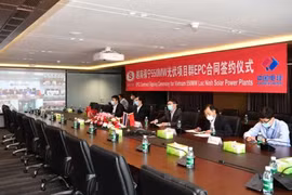 Nhà thầu Trung Quốc được lựa chọn làm tổng thầu EPC cho siêu dự án quang điện Lộc Ninh. (Nguồn: weixin)