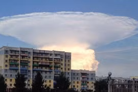 Đám mây hình nấm khổng lồ khiến người dân Siberia hoảng sợ.