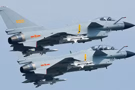 Máy bay chiến đấu Chengdu J-10A của PLA.