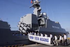 Tàu HQ 011 Đinh Tiên Hoàng