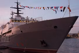 Tàu Igor Belousov (ảnh: Sputnik)