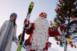 Cố vấn của ông Poroshenko nghi ngờ Ông già NOEL làm việc cho tình báo Nga