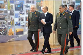 Tổng thống Nga Putin và các quan chức quân sự cấp cao.