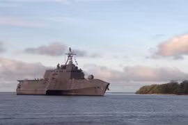 Chiến hạm tàng hình USS Coronado.