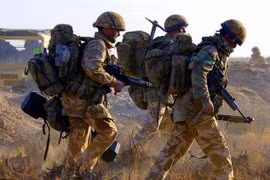 Quân đội Anh ở Iraq (ảnh tư liệu)