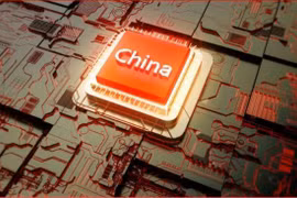 Giấc mơ vung tiền đầu tư để giành quyền thống lĩnh công nghiệp chip của Trung Quốc đã không thành (Ảnh: Creaders).