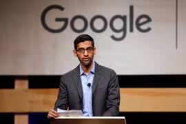 Lương năm 2022 của CEO Alphabet tới 226 triệu USD tăng 3.474% so với năm trước, gấp 808 lần nhân viên bình thường (Ảnh: Reuters).