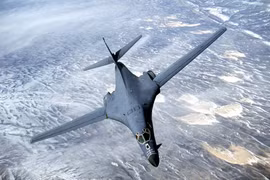 Máy bay ném bom chiến lược B-1B "Lancer" sẽ được Không quân Mỹ cải tiến thiết kế để nâng cao sức mạnh chiến đấu. Ảnh: Wiki.