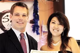 Hạ nghị sĩ Eric Svalwell và người tình Phương Phương - người bị nghi là điệp viên Trung Quốc (Ảnh: SCMP).