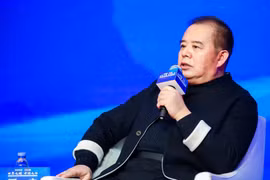 Tướng về hưu Kiều Lương cho rằng: Vào thời điểm này, việc sử dụng vũ lực để thu hồi Đài Loan phải trả giá quá lớn và cũng không phải là ưu tiên hàng đầu (Ảnh: Sina).