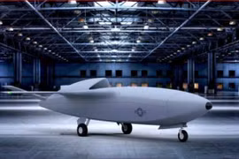 Quân đội Mỹ gấp rút phát triển UAV chiến đấu sử dụng trí tuệ nhân tạo nhằm nhanh chóng thay đổi cục diện chiến trường (Ảnh: Creaders).