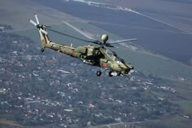 Trực thăng vũ trang Mi-28NM được trang bị tên lửa không đối đất mới "305" (Ảnh: Sputnik).