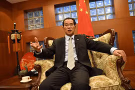 Đại sứ Trung Quốc Quế Tùng Hữu, người bị các đảng đối lập Thụy Điển yêu cầu chính phủ trục xuất (Ảnh: CNA).