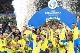 Đương kim vô địch Copa America có quá nhiều lợi thế để bảo vệ chức vô địch, nhất là khi họ được đá trên sân nhà. Ảnh AP.