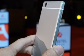 Smartphone Nhật Bản FreeTel về Việt Nam