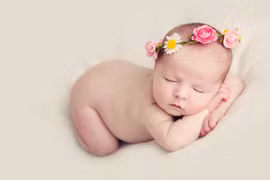 Siêu bí kíp dỗ bé sơ sinh nín khóc trong 3 giây