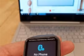 Motorola sắp ra mắt smartwatch mặt vuông