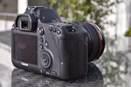 Canon EOS 6D Mark II ra mắt trong tháng 2/2017