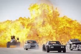 Đón xem Fast and Furious 8: Dominic Toretto chống lại đồng đội