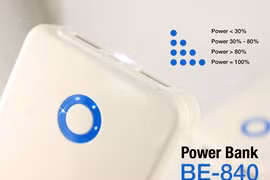 PNY BE-840 trang bị đèn LED 4 cấp thể hiện dung lượng tức thời cũng như mức sạc của pin. Một cấp đèn tương đương 30% dung lượng, hai cấp thể hiện 30-80%, ba cấp thể hiện 80% và bốn cấp thể hiện pin sạc đã đầy.