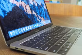 Vì sao MacBook Pro 2016 không hỗ trợ đầu đọc thẻ?
