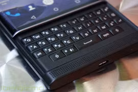 BlackBerry sẽ ra mắt smartphone với bàn phím QWERTY