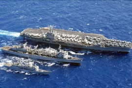 Cụm tấn công tàu sân bay động cơ hạt nhân USS Carl Vinson Hải quân Mỹ (ảnh tư liệu)