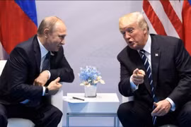 Tổng thống Nga Vladimir Putin và Tổng thống Mỹ Donald Trump. Ảnh: Breitbart.