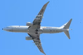 Máy bay tuần tra săn ngầm P-8I Hải quân Ấn Độ, mua của Mỹ.