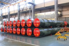 Nga sản xuất tên lửa phòng không S-400. Ảnh: Sina