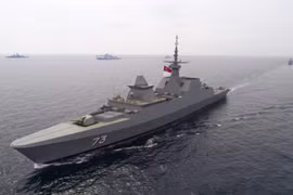 Tàu RSS Supreme lớp Formidable của Hải quân Singapore 