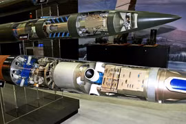 Tên lửa của hệ thống THAAD.