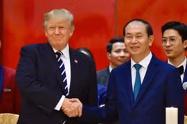 Tổng thống Mỹ Donald Trump và Chủ tịch nước Trần Đại Quang tại tiệc chiêu đãi tối ngày 11/11/2017. 