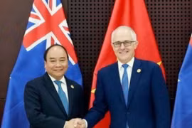 Thủ tướng Chính phủ Nguyễn Xuân Phúc và Thủ tướng Australia Malcolm Turnbull. Ảnh: Chinadaily.